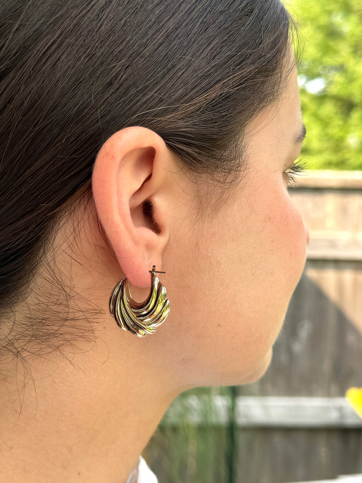 Gold Plate Medium Puff Shrimp Hollow Hoop Earrings